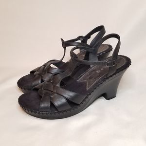 Thom McAn Leather Platform Strappy Sandal